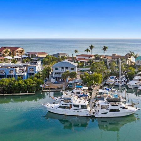 Chadwick Cove Marina Aparthotel Englewood Bagian luar foto