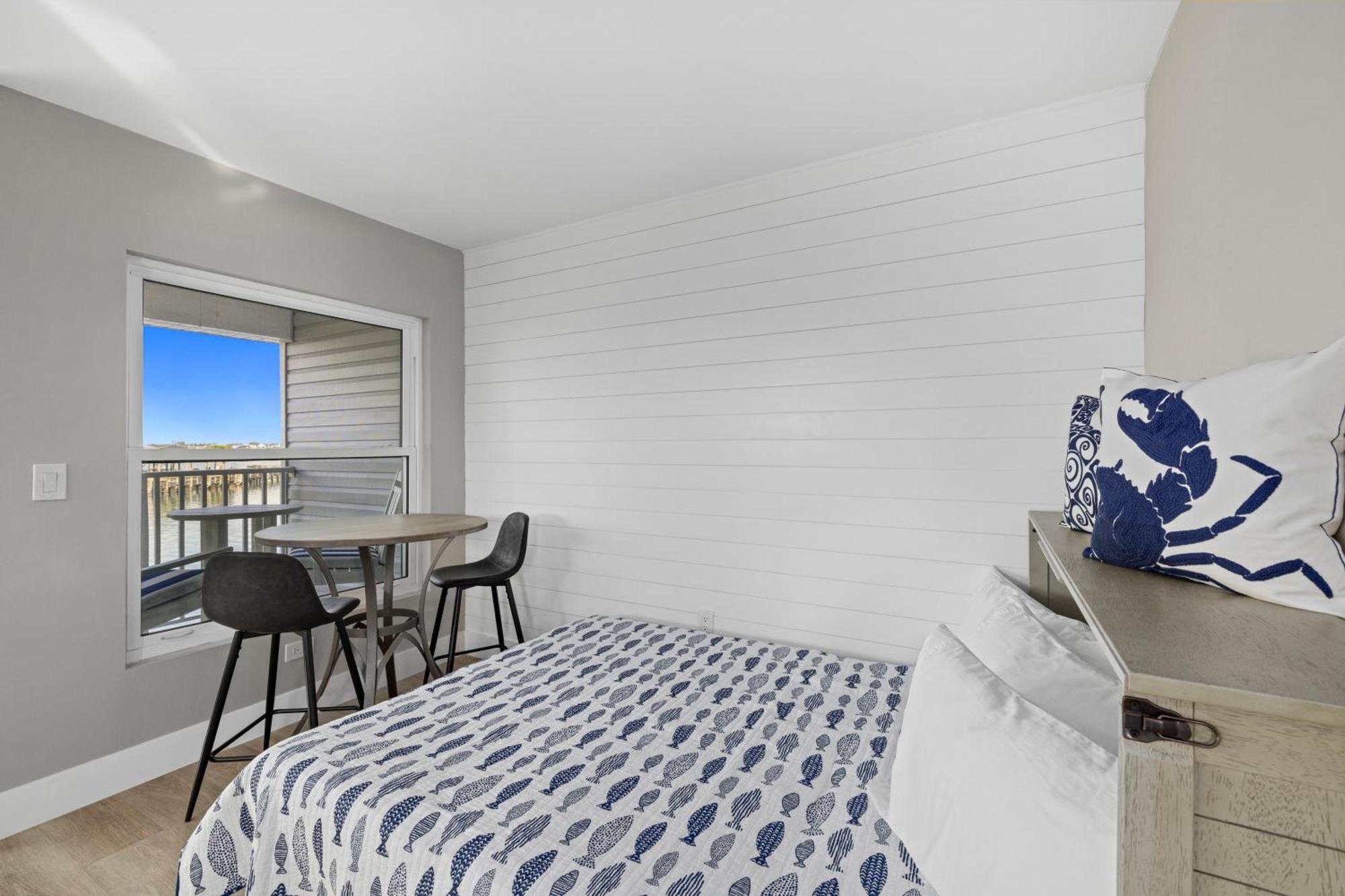 Chadwick Cove Marina Aparthotel Englewood Bagian luar foto
